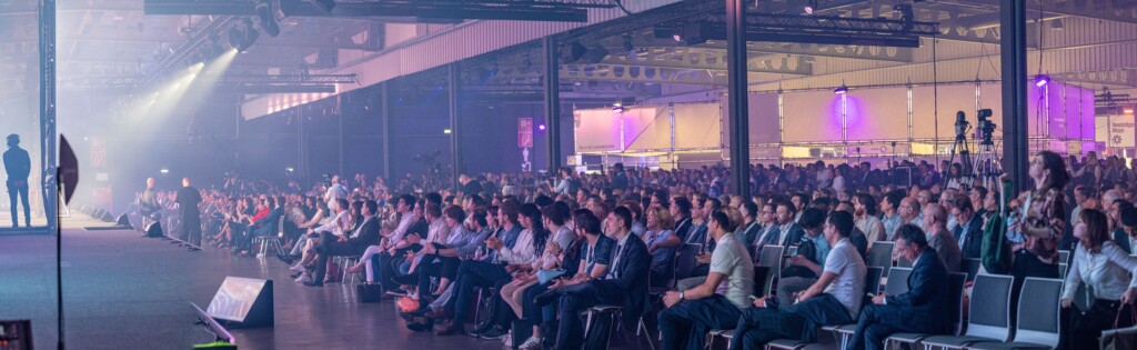 des spectateurs de Nexus