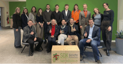 Une délégation de la Chambre de Commerce a visité la SDK. La Chambre de Commerce reçue à la SuperDrecksKëscht (SDK)