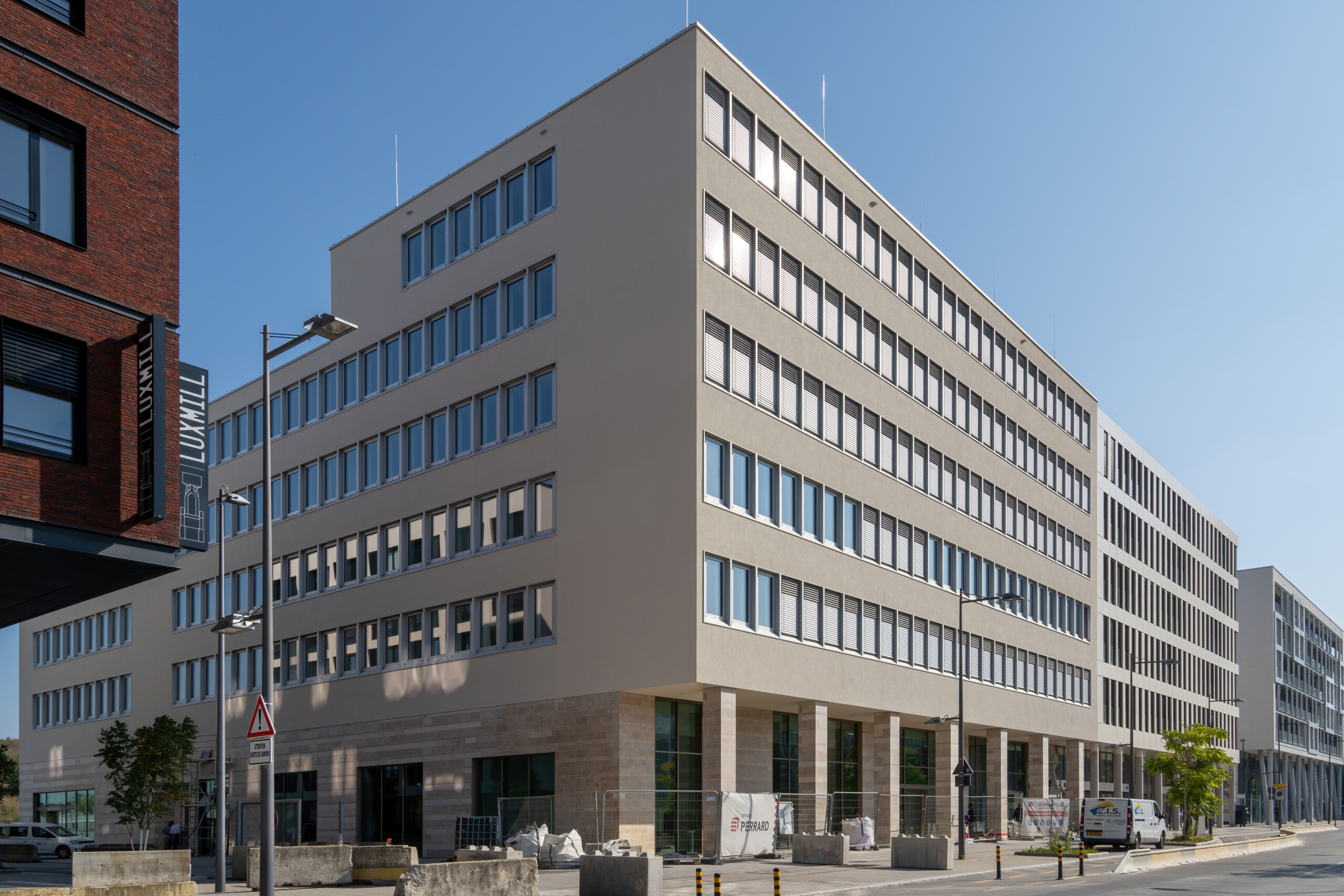 Le siège de Luxcontrol fait partie des réussites de l'entreprise (crédit : Henri Collette/1111 Photography)