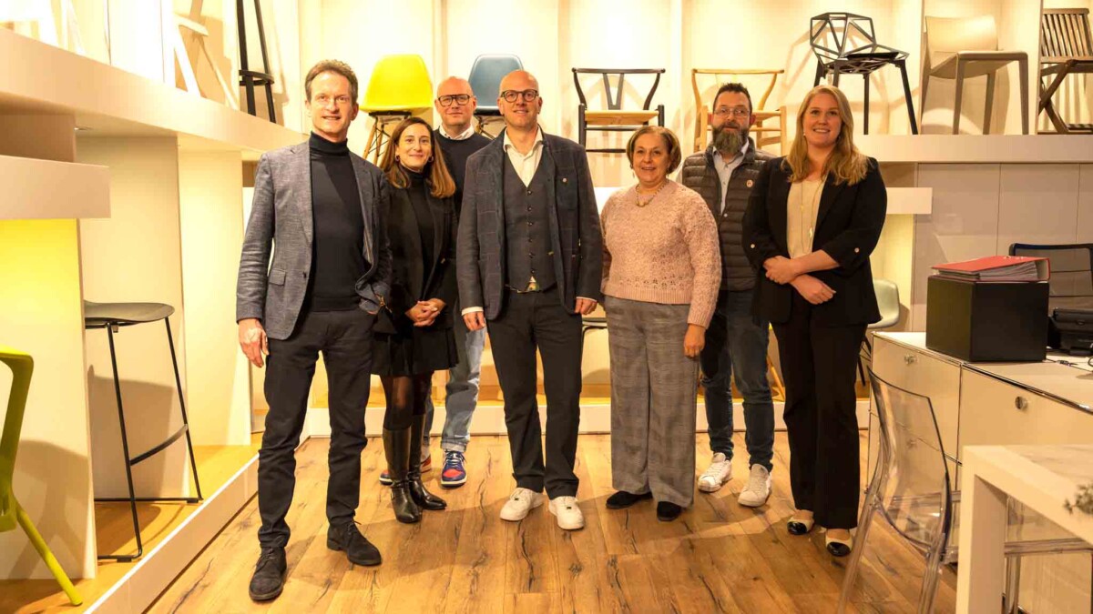 Rent Group: esprit de corps! Rent Group: esprit de corps!