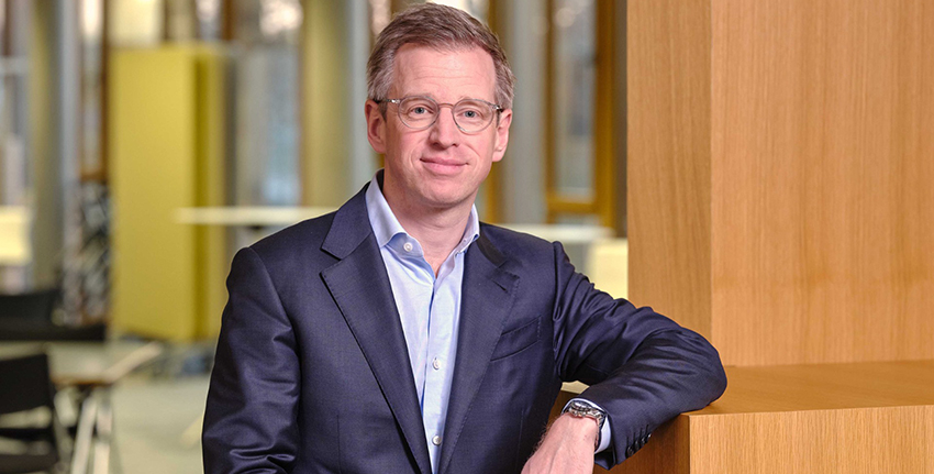 Leading transformation for long-term impact  5% growth for the fiscal year ending 30 June 2025, with a turnover of €765.5m,  PwC Luxembourg’s first voluntary application of the European Sustainability Reporting Standards (ESRS) under the CSRD;  Workforce totals 3,665 headcount as of 30 June 2025