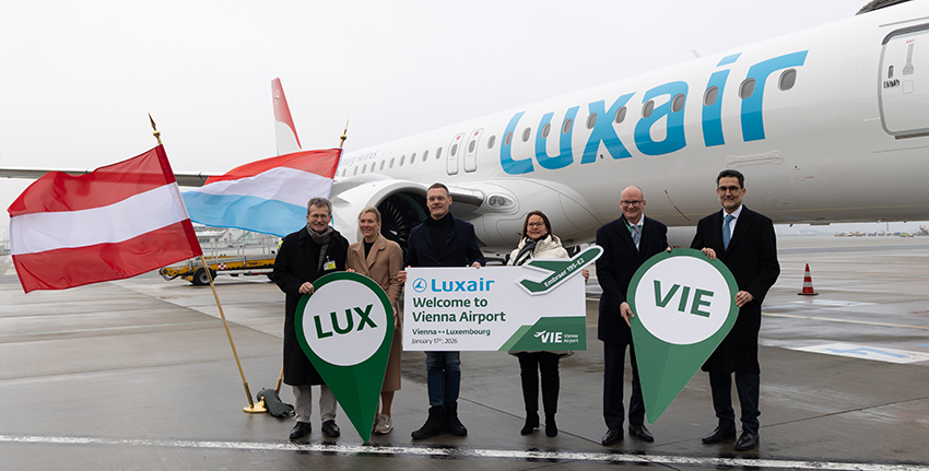 Luxair officially inaugurates its new Embraer  E195-E2 with a flight to Vienna, in the presence  of Yuriko Backes, Minister for Mobility and  Public Works