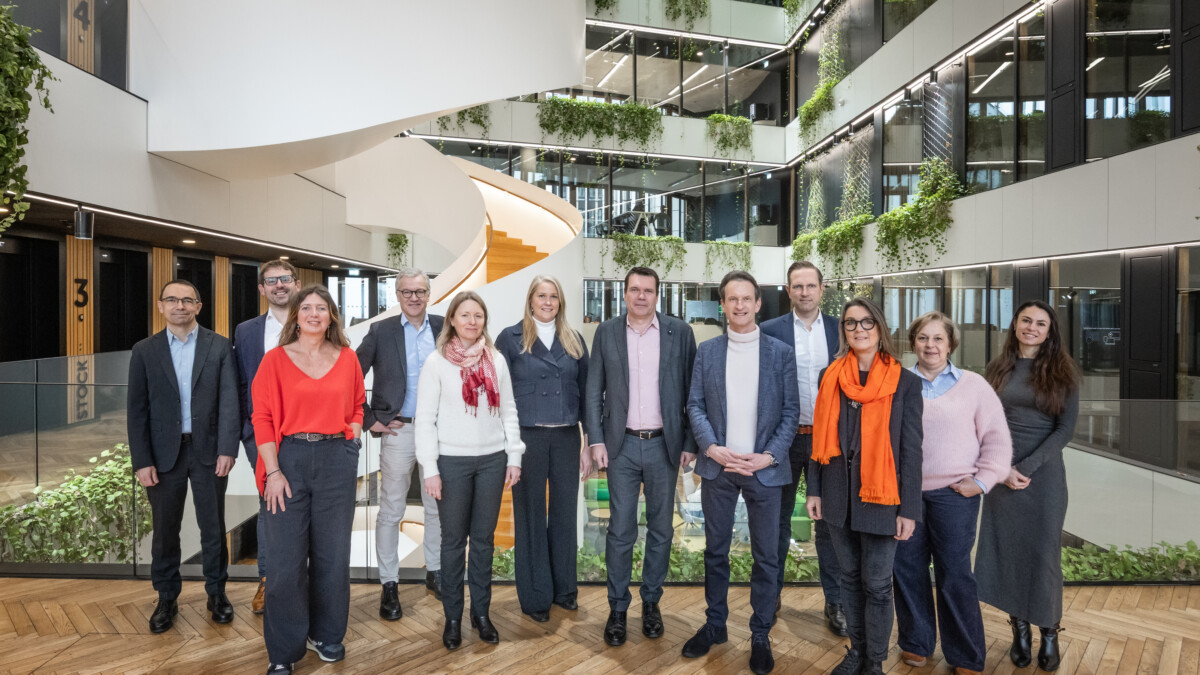 Près de 200 ans fidèle au POST (Luxembourg) !