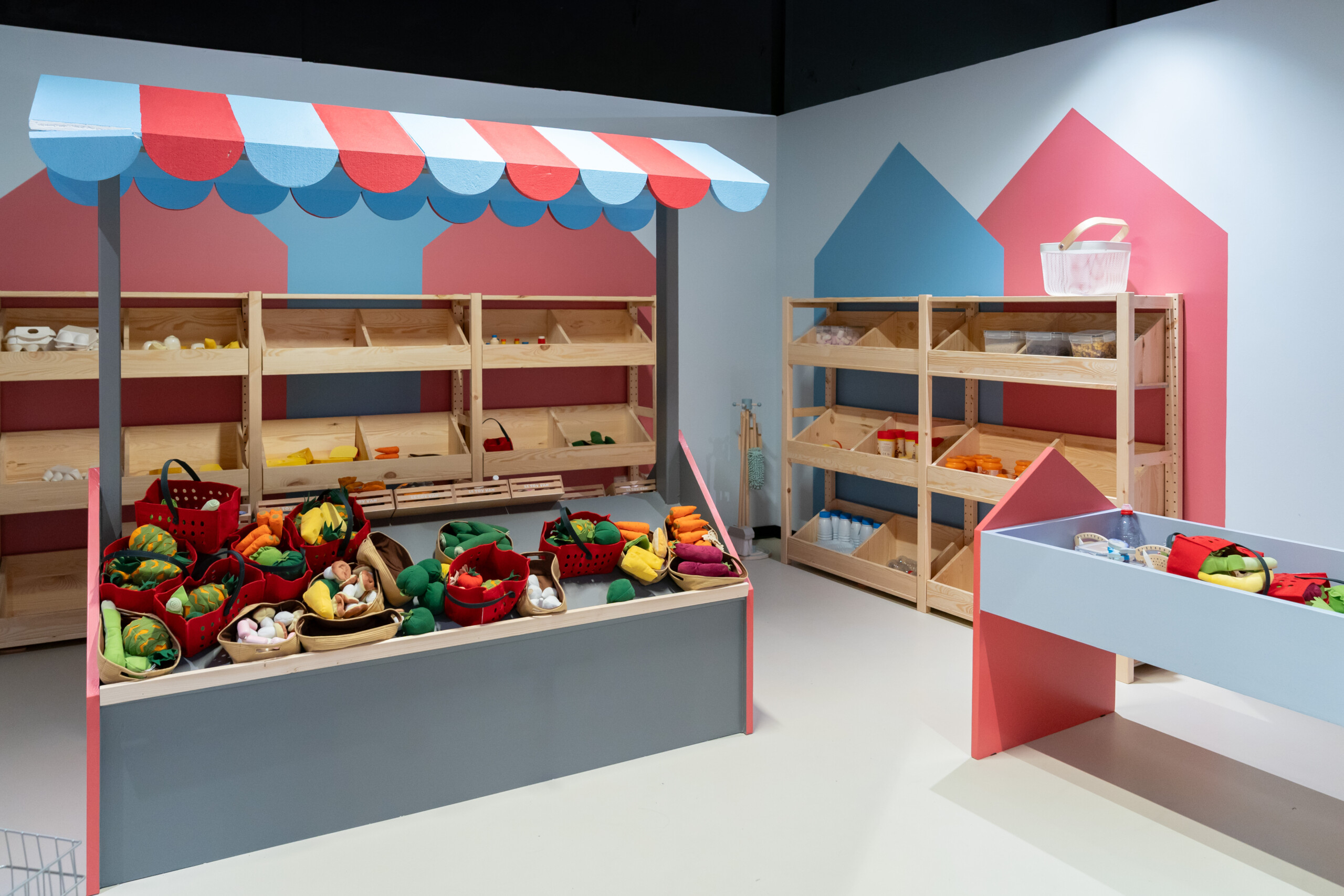 Le supermarché (crédit : Emmanuel Claude / Focalize)