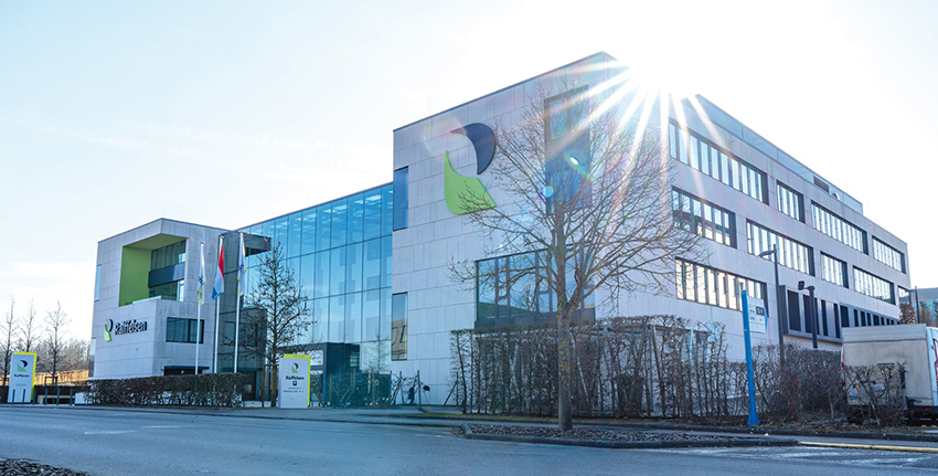 Batiment sous le soleil