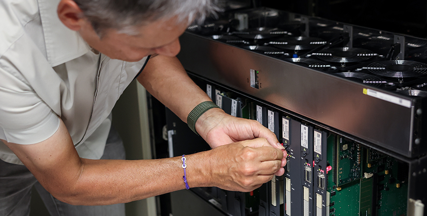 Mise hors service de la technologie EWSD : Fin de l’ère analogique et transition vers un réseau 100 % All-IP Mise hors service de la technologie EWSD : Fin de l’ère analogique et transition vers un réseau 100 % All-IP
