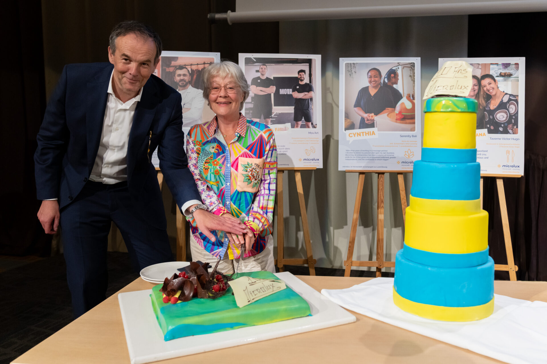 Nicolas Otton et Anne Muller, présidente du Conseil d'administration de microlux ont découpé le traditionnel gâteau d'anniversaire. Anne Muller a clôturé la soirée par ces mots : « Les entrepreneurs sont une source d’inspiration énorme et notre raison d’être. »