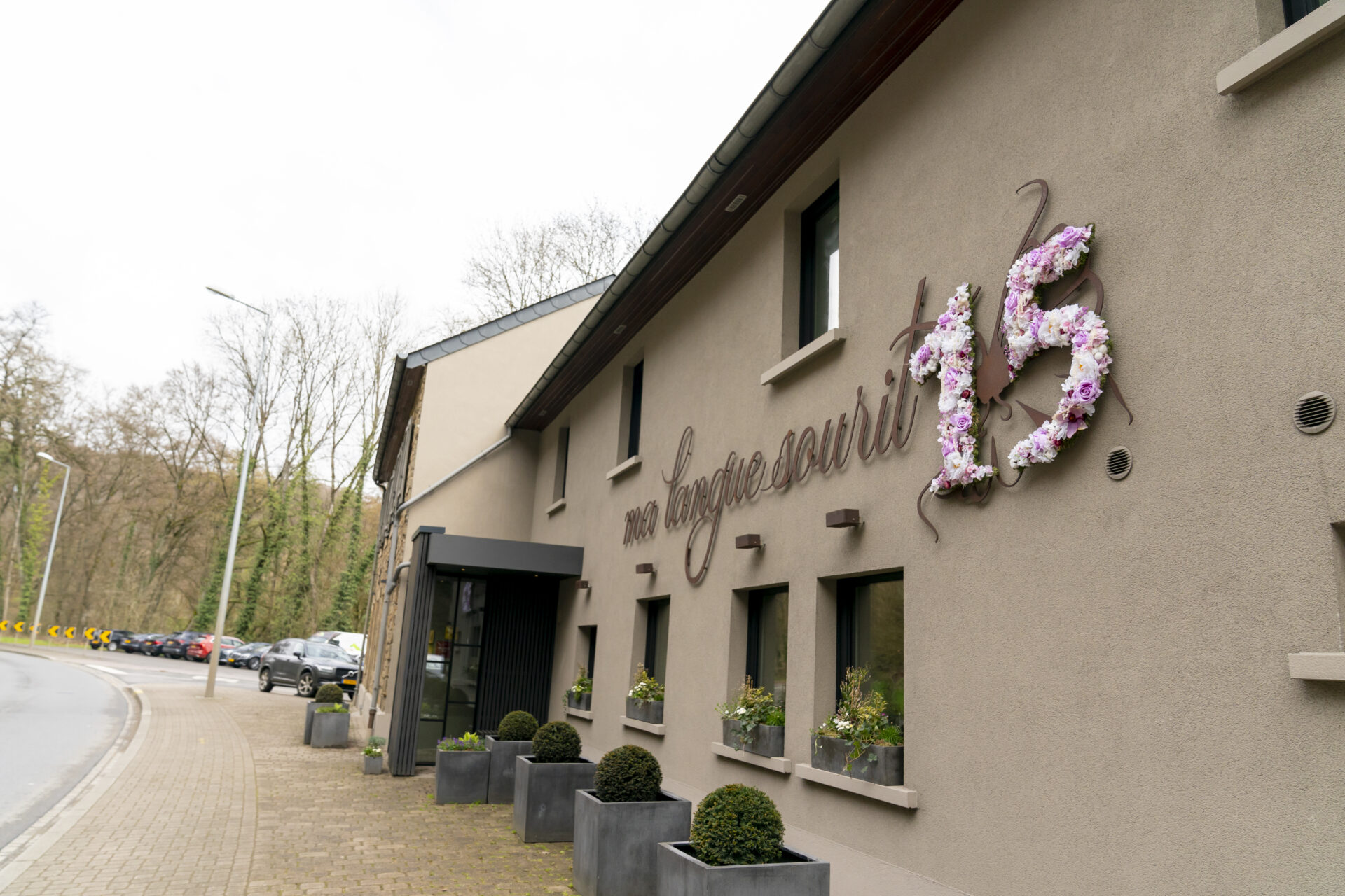 Le restaurant Ma Langue Sourit arbore fièrement le nombre 15 sur sa façade (crédit: Emmanuel Claude/ Focalize)