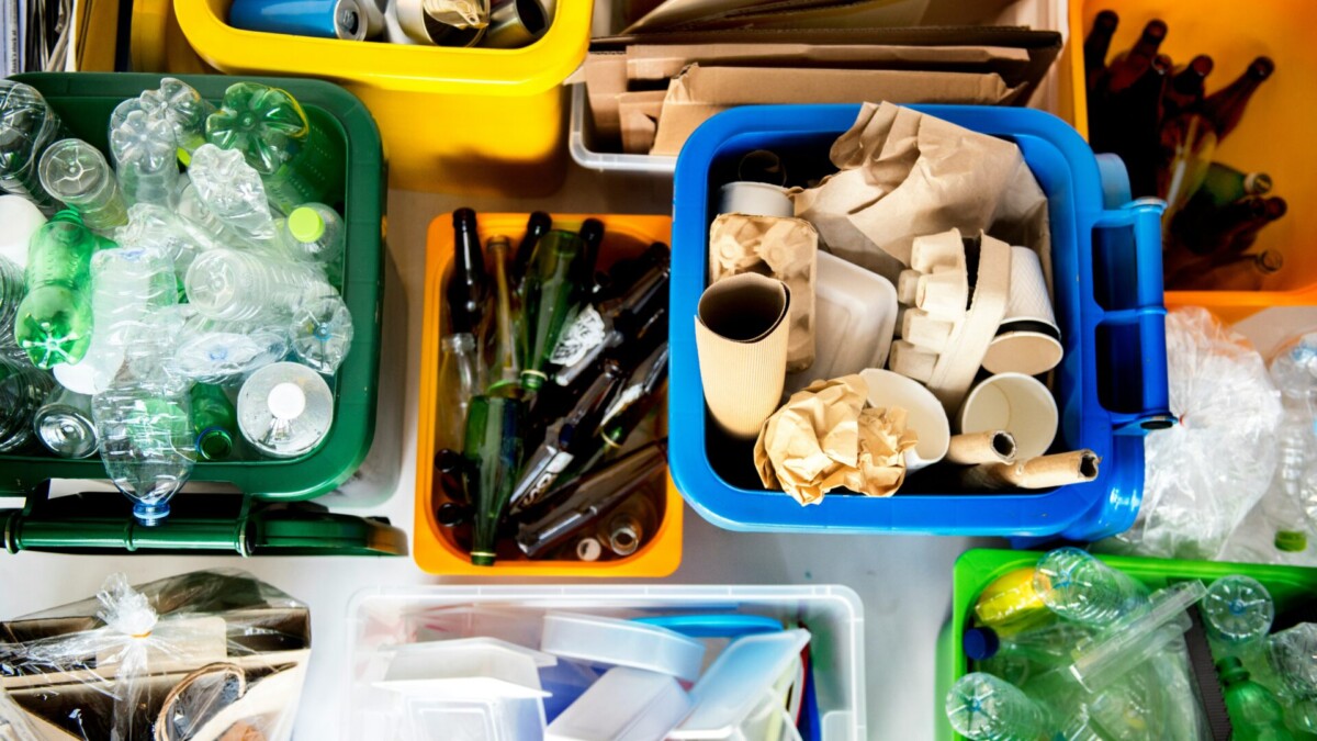 Gestion des déchets (1/5) : Où en sont le tri et le recyclage des déchets? Gestion des déchets (1/5) : Où en sont le tri et le recyclage des déchets?