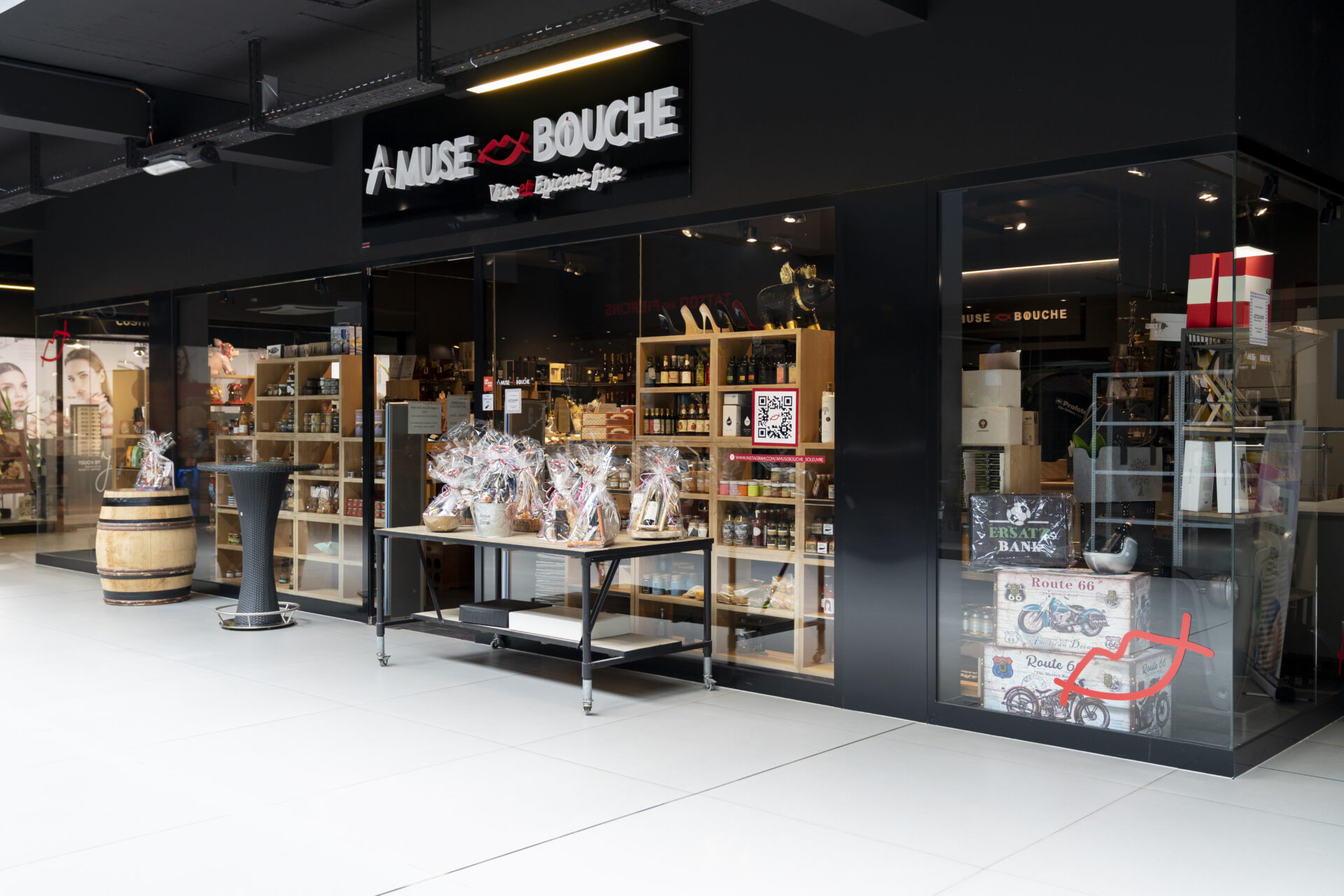 Lorsque Camille Ney a trouvé le nom de sa future épicerie, en pleine nuit, il s’est levé immédiatement pour vérifier sa disponibilité et
le déposer (crédit: Emmanuel Claude/ Focalize)
