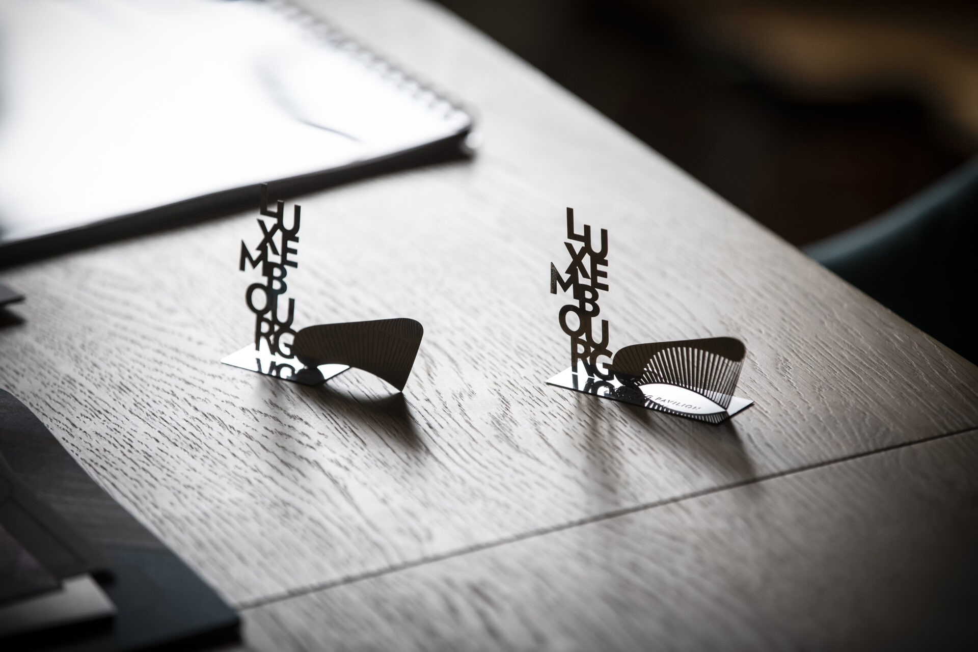 En plaçant la réflexion au coeur des stratégies de communication qu'elle propose à ses clients, et forte d'une équipe pluridisciplinaire qui travaille en symbiose, Takaneo s'est rapidement imposée comme acteur important de la place financière et économique (crédit: Laurent Antonelli / Agence Blitz)