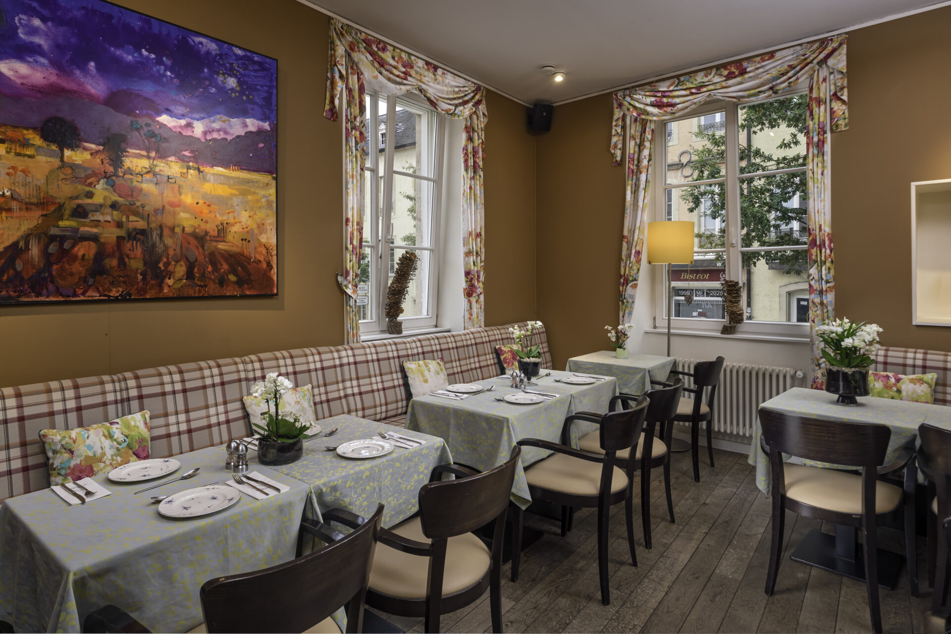 e groupe Goeres ce sont aussi des restaurants, aux atmosphères variées, destinés aussi bien à satisfaire la clientèle des hôtels que celle des quartiers où ils sont situés. (crédit : Goeres hotels )